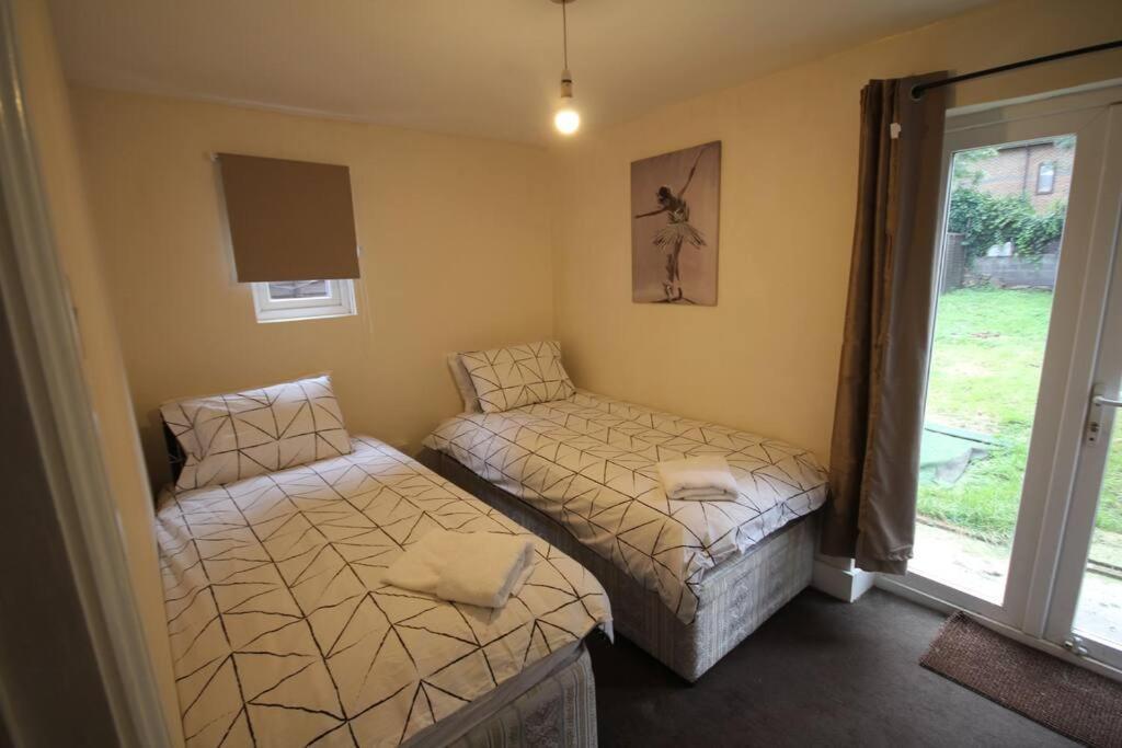 Willesden Lodge Λονδίνο Εξωτερικό φωτογραφία